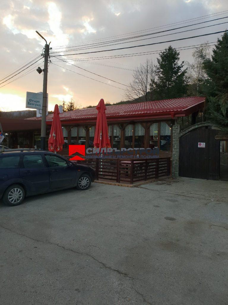 Покрив с метални керемиди след ремонта