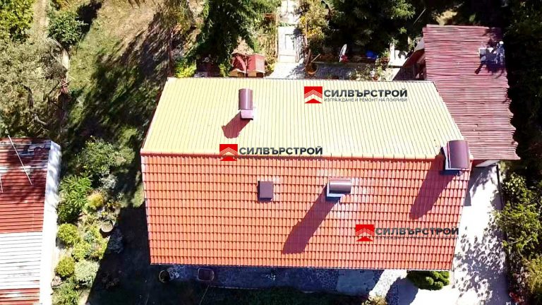 Нови керемиди, мембрана и улуци в кв. Горна баня, София